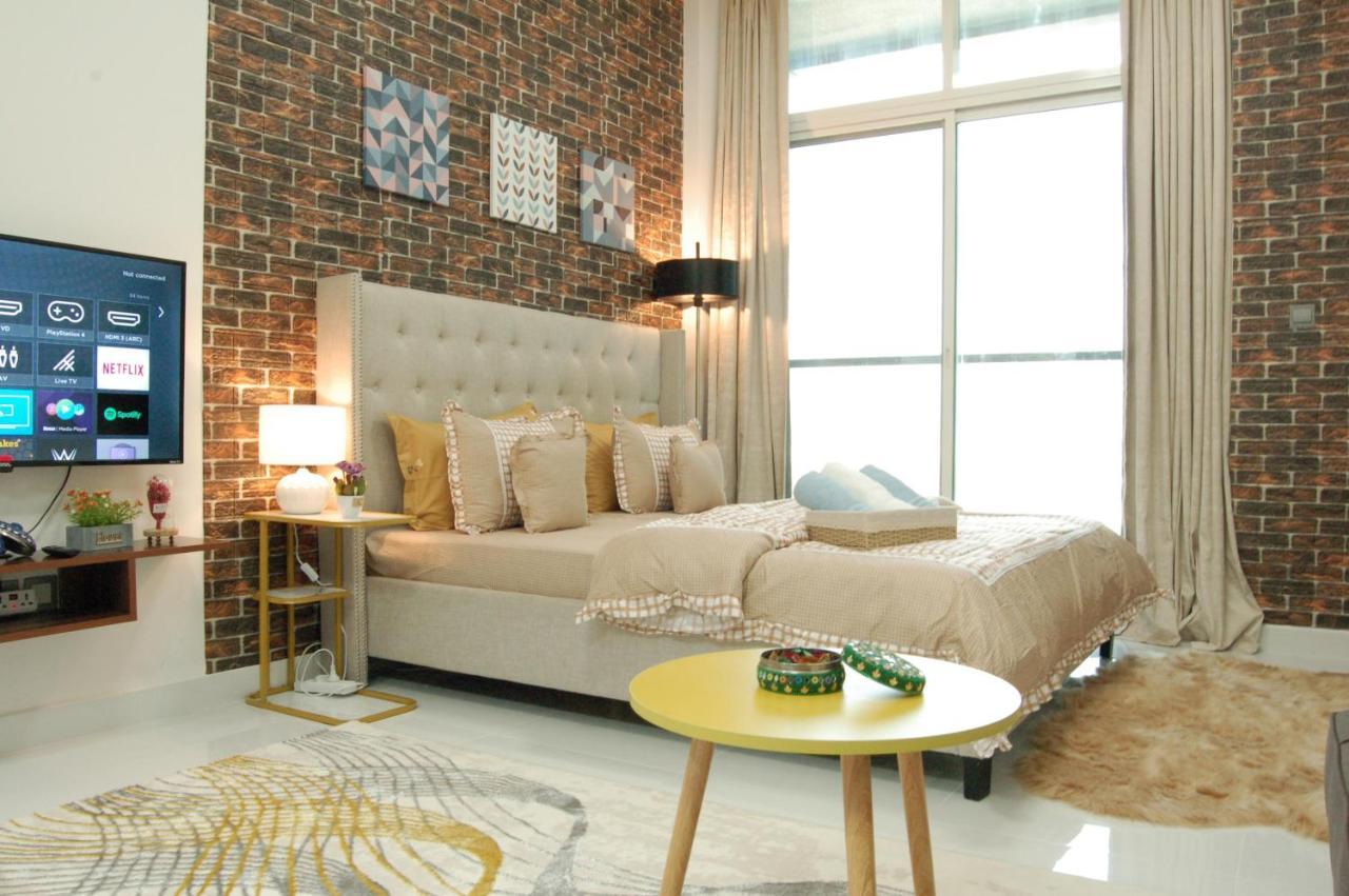 Beautiful Studio Appartment Near Dubai Global Village 외부 사진